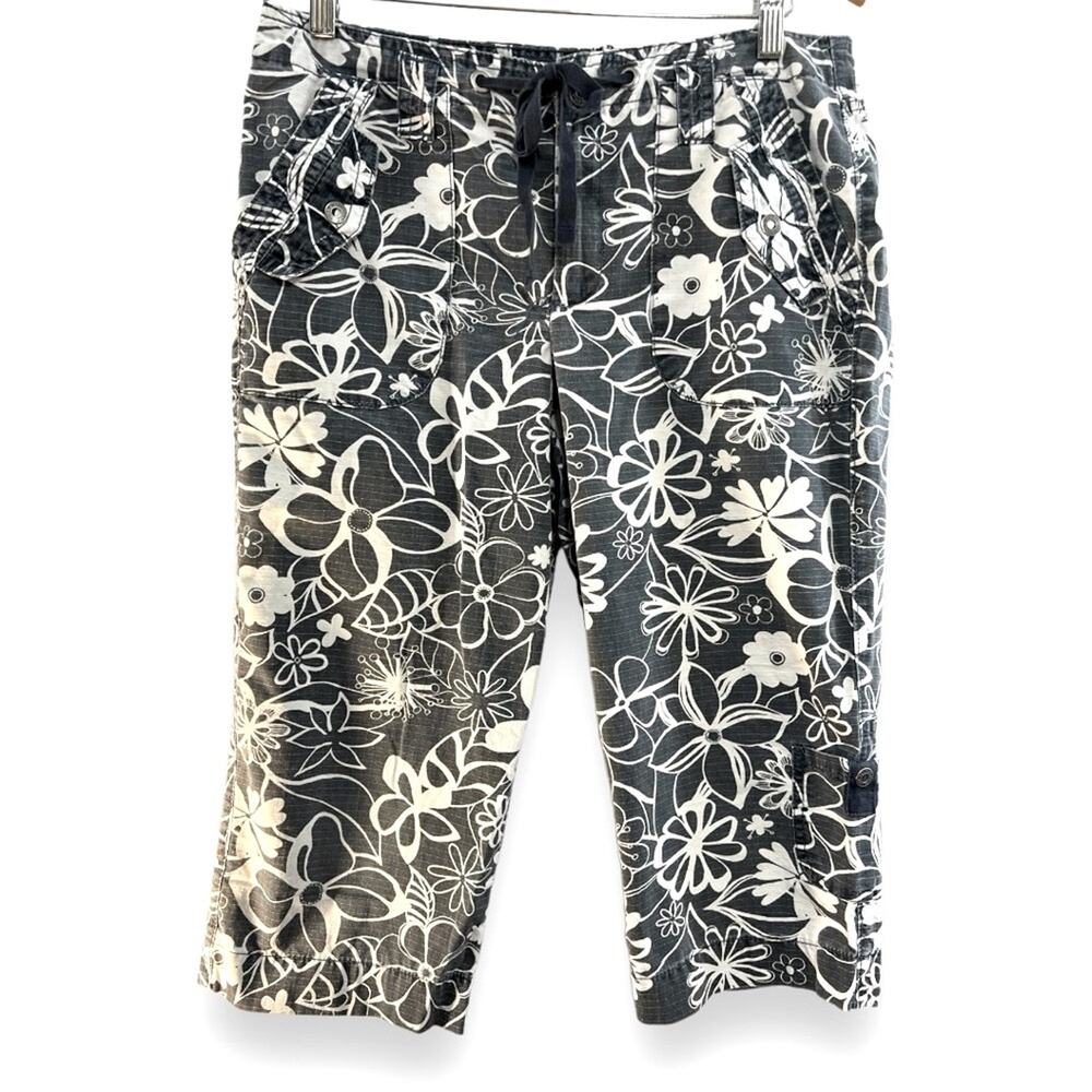 GLORIA VANDERBILT Vintage RETRO tropical floral capris in gray & white SZ 10